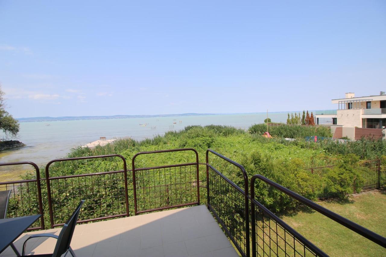 Nefelejcs Villa Zamárdi Exteriör bild